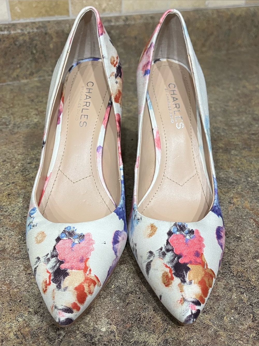 Charles by Charles David Floral Print Pointed Toe Pumps Women's 6.5 Stiletto Hee